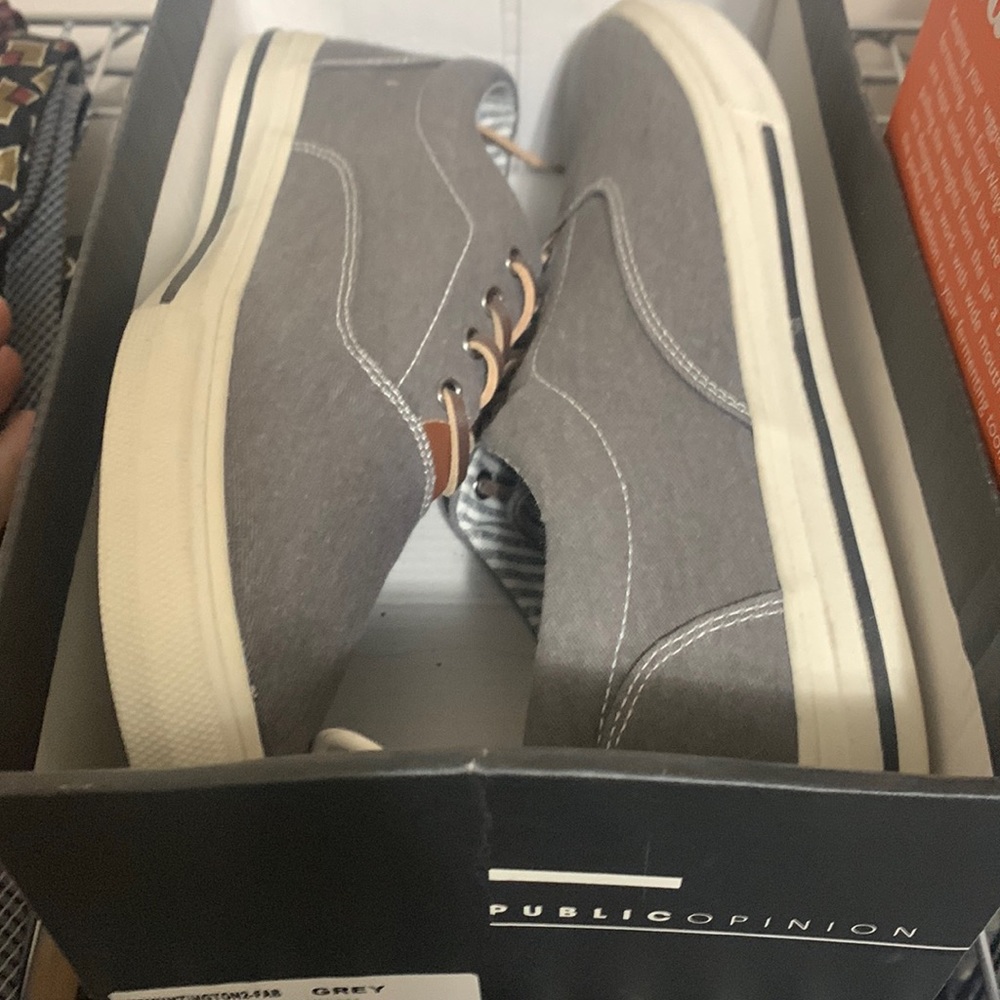 Men’s Gray Sneakers